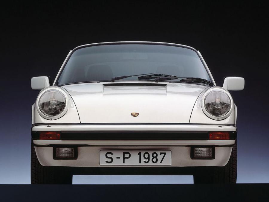  Porsche 911 Carrera 3.2 Coupe (911) 1984 года  (фото 8 из 17)